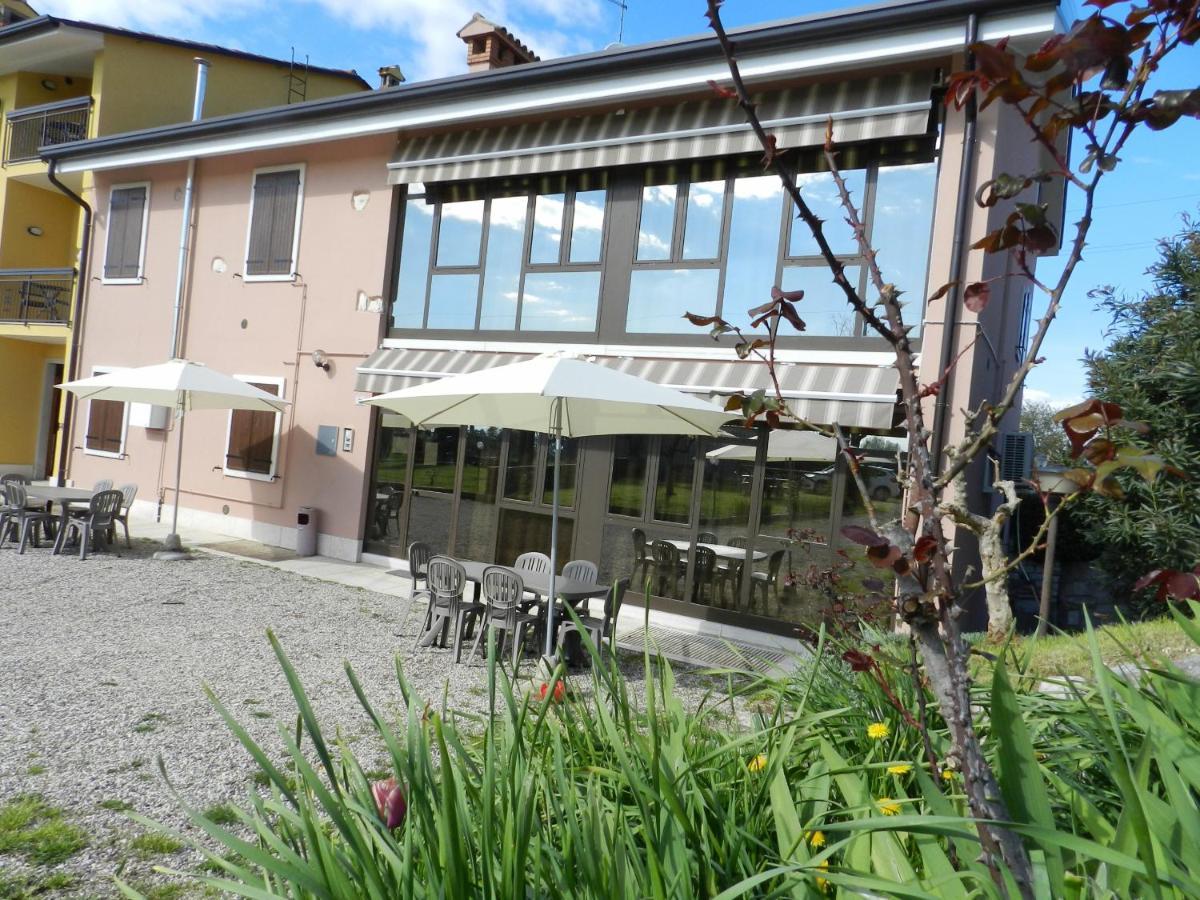 Apartament Rustico Park Delle Rose - Regarda Travel Lazise Zewnętrze zdjęcie